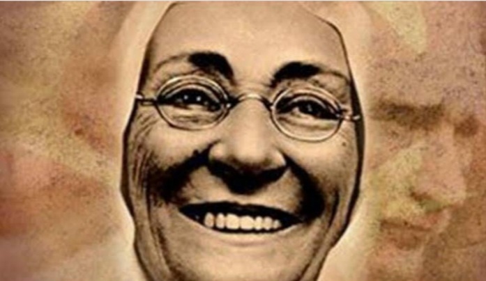 Zübeyde Hanım’ı Anneler Gününde Rahmet Ve Minnetle Anıyor, Şehit Ve Gazilerimizin Anneleri Başta Olmak Üzere Tüm Annelerimizin Anneler Gününü Kutluyoruz.