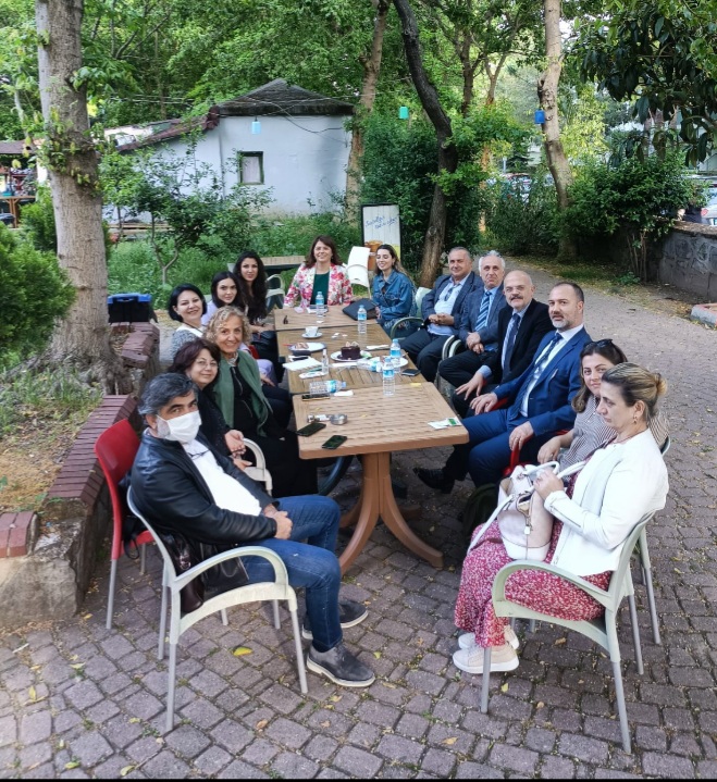 Önce İlke Çağdaş Avukatlar Grubu, Seçim çalışmaları Kapsamında Ilk Toplantısını Meslektaşlarımız Ve Grubumuz Başkan Adayı Av. Filiz Saraç’ın Da Katılımıyla Bakırköy’de Gerçekleştirdi.